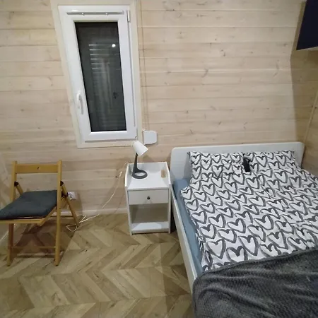 Domek Steklno Exteriér fotografie